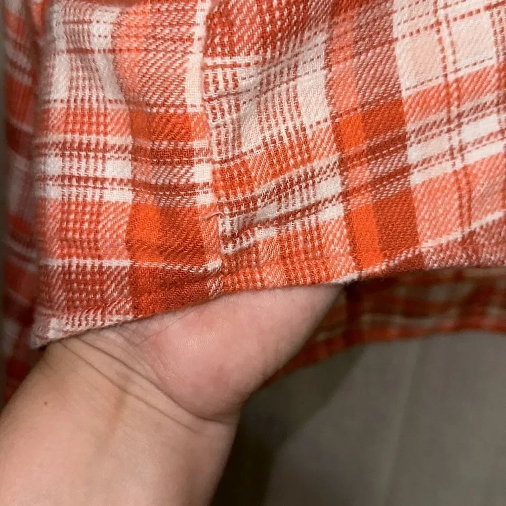 AE L Gorgeous Orange Plaid High Low Cropped Flannel Shirt Distressed Elbows